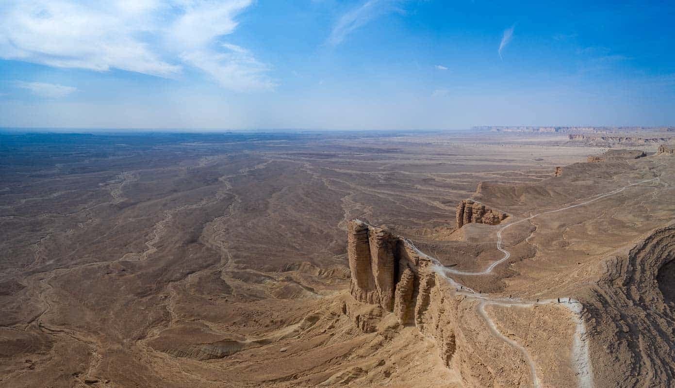الرياض: أكتشف حافة العالم 